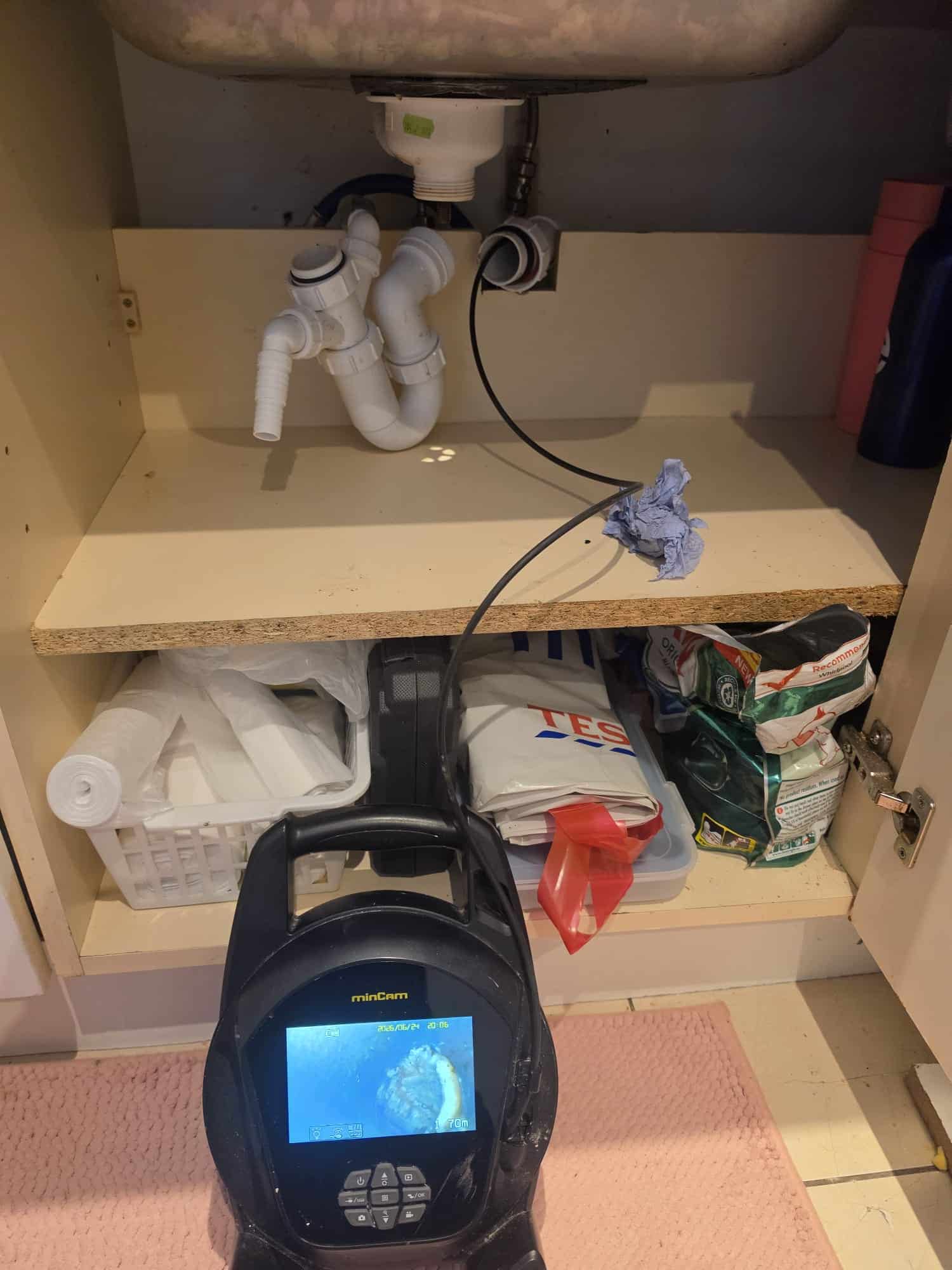 Emergency plumber in Dublin 10 carrying out an urgent plumbing repair