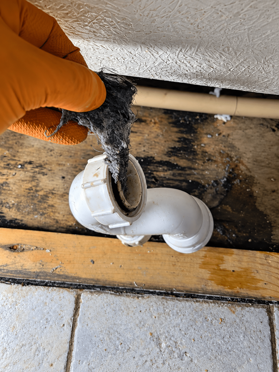 Emergency plumber in Dublin 20 serving Chapelizod, Palmerstown and the Strawberry Beds